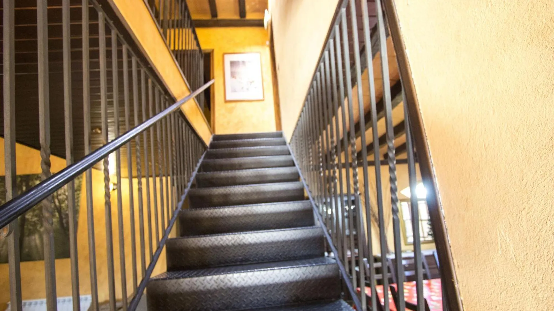 Catalunya Casas Sublime Seclusion In Catalonia Wine Region! Villa Juncosa